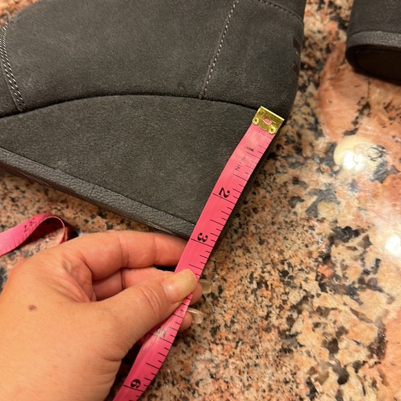 NEW Toms Kayla wedge suede booties - Picture 6 of 6